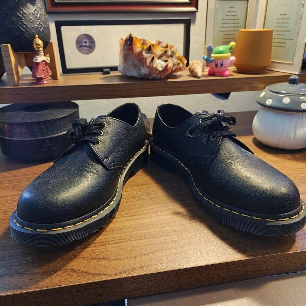 Dr. Martens Black 1461 Smooth Leather Oxfords - Size 11